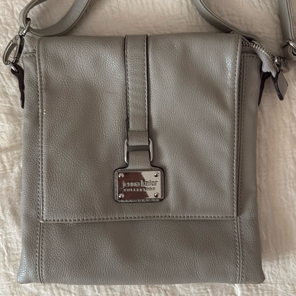 Jenna Kator crossbody pebble grey bag